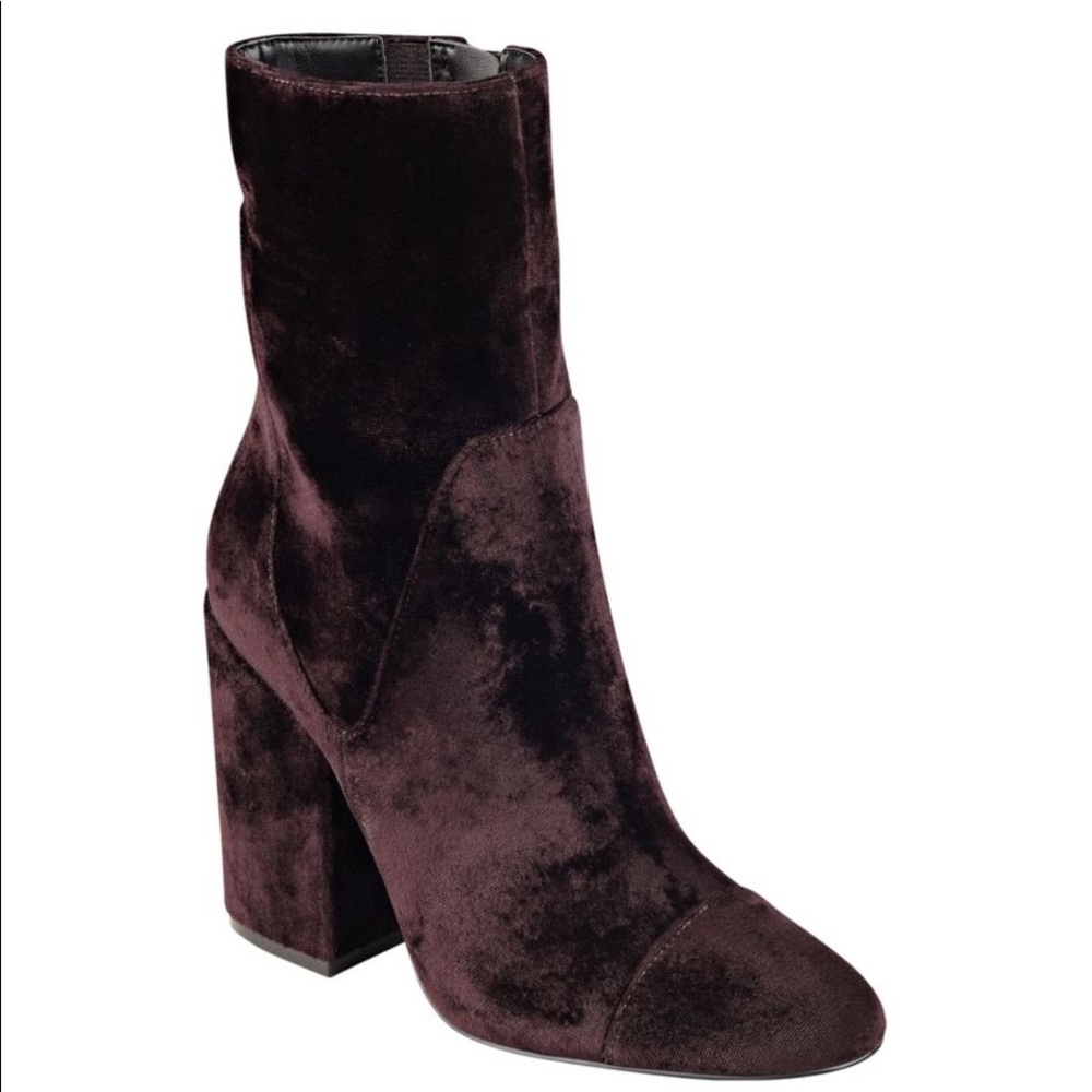 Velvet boots